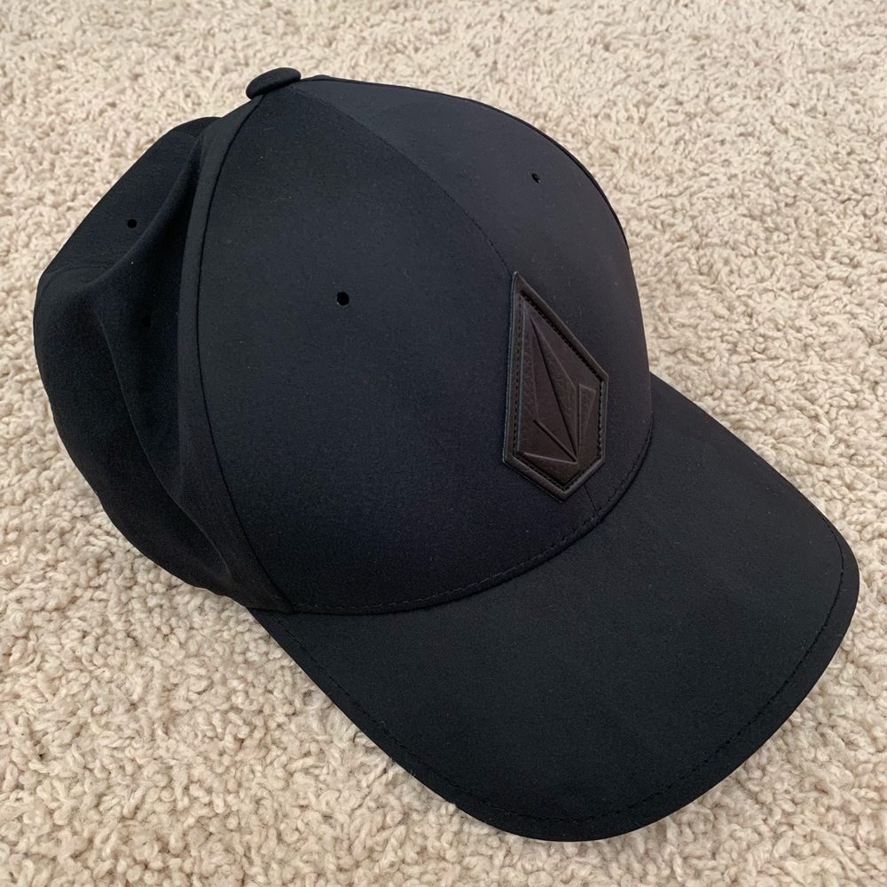Volcom - Snapback Hat Black